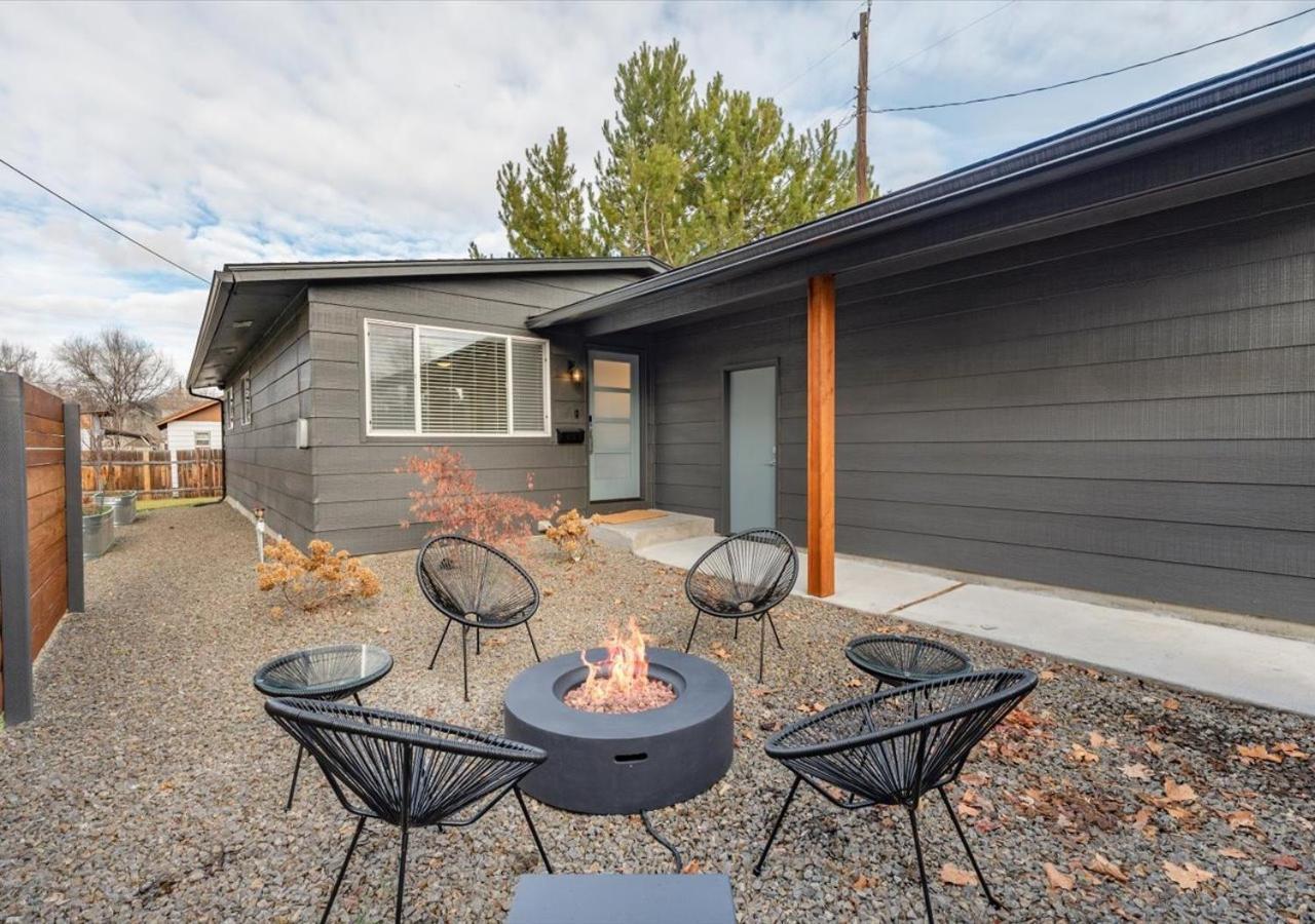 Вилла Mid Century Modern Boise-River Bungalow W/ Hot Tub Экстерьер фото